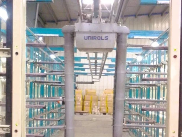 Overhead travelling cleaner - for weaving units - Bus bar travelling cleaner